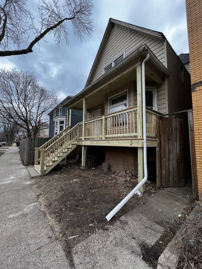 Photo - 2451 N Monticello Ave Unit APT 1