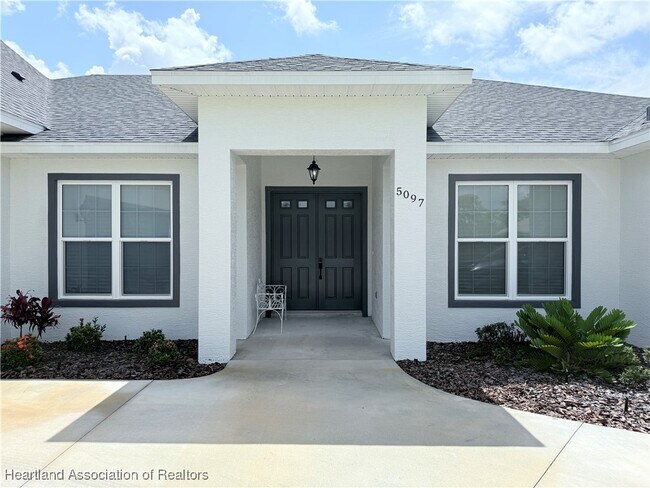 Photo - 5097 Moss Hammock Trl