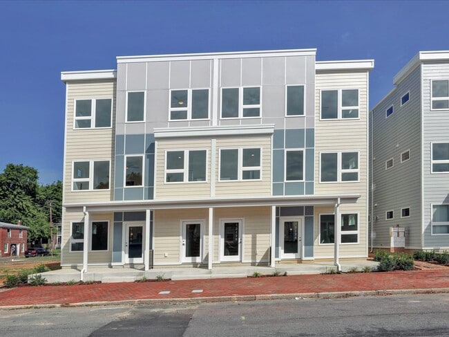 Building Photo - 1215 Bainbridge St Unit B Rental