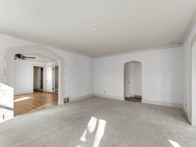 Photo - 2502 N 9th St