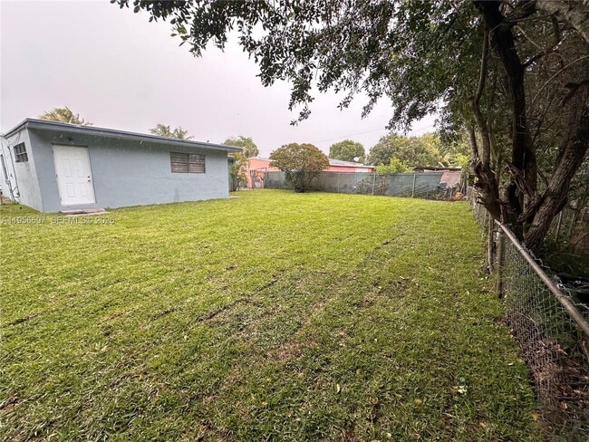 Photo - 1306 NW 11th Pl