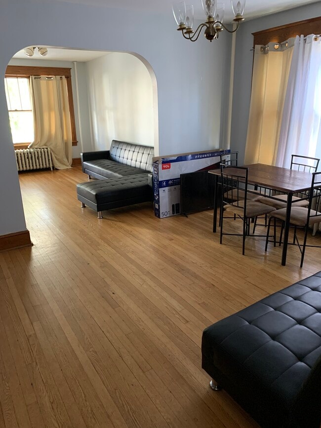 Photo - 156 BENSON ST