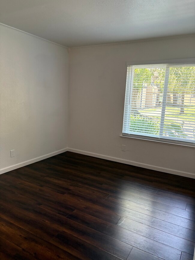 Photo - 6724 Plymouth Rd Unidad 63