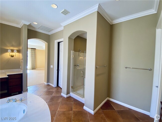 Building Photo - 4565 Riva De Romanza St Rental