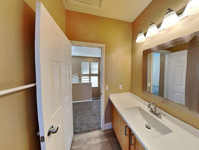 Photo - 1213 Hope Ranch Ln