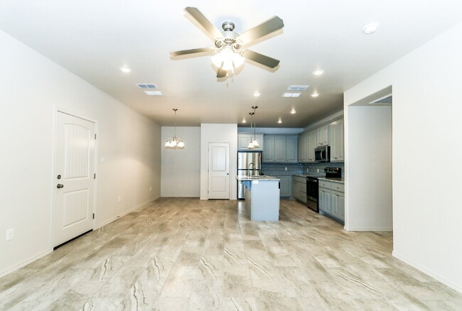 Photo - Primrose Pointe Duplex!