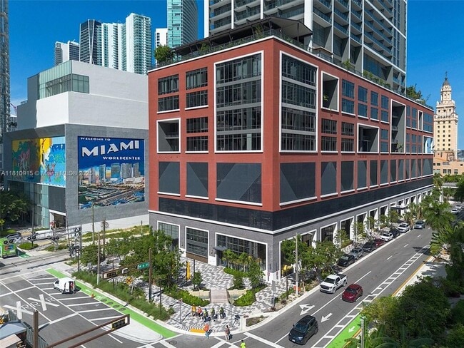 Building Photo - 601 NE 1st Ave Unit 5007