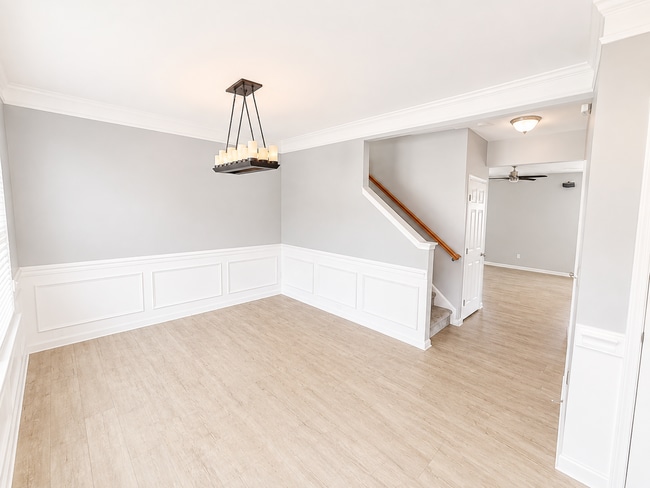 27 Madeline Cir