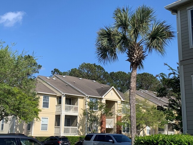 Photo - 1600 Long Grove Dr Condo Unit 926