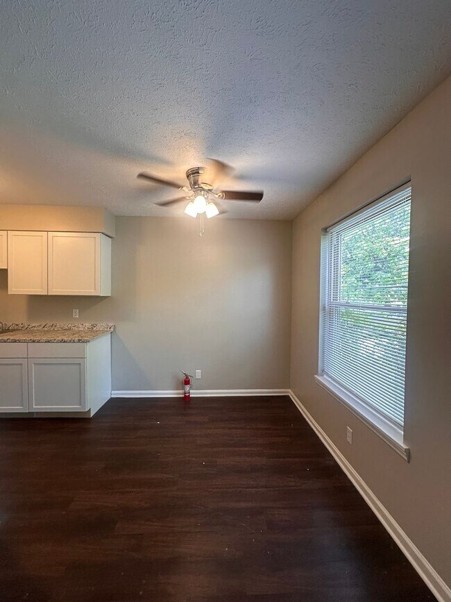 Photo - 4216 Billtown Rd Unit 2