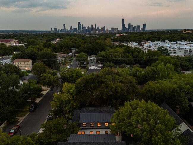 Photo - 2707 Stacy Ln