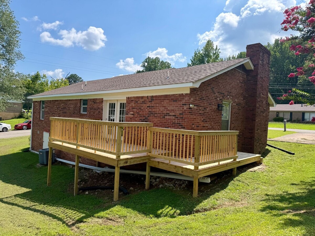 Photo - 66 Kipling Dr