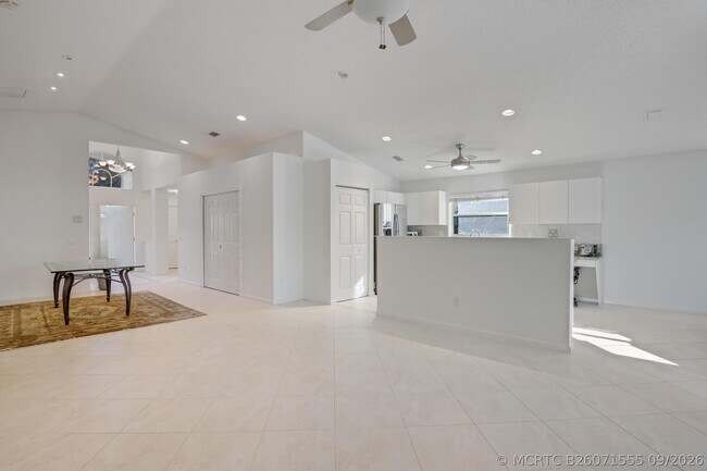 Photo - 6519 Lucaya Ave