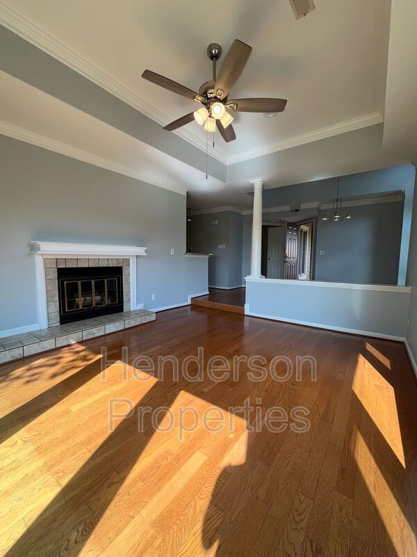 Photo - 1109 E Morehead St Unit 15