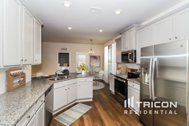 Photo - 168 Queenshall Rd