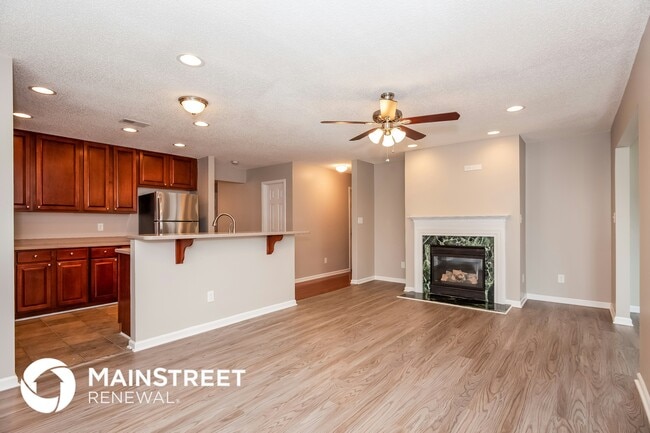 Photo - 8904 Hedge Maple Rd