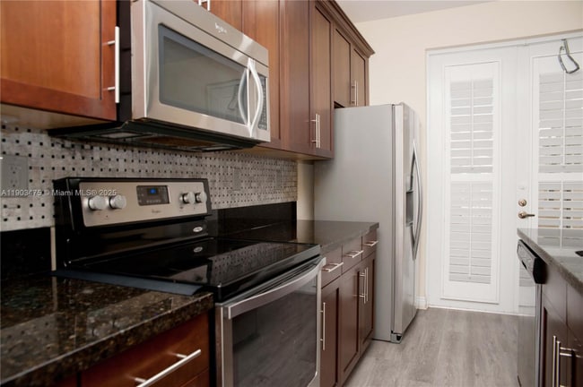 Photo - 4620 SW 15th St