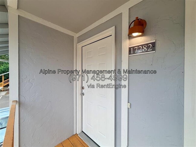 Photo - 17282 SW Alexander St