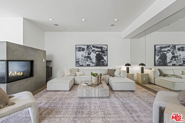 Photo - 2756 Westshire Dr