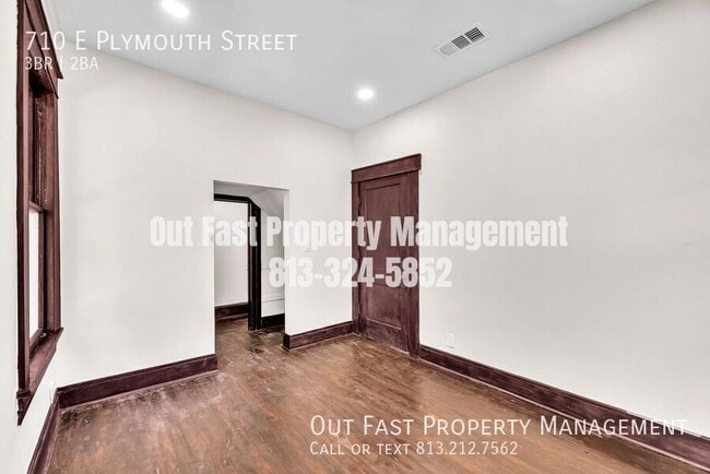 Photo - 710 E Plymouth St