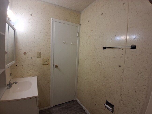 Photo - 920 Timberline-