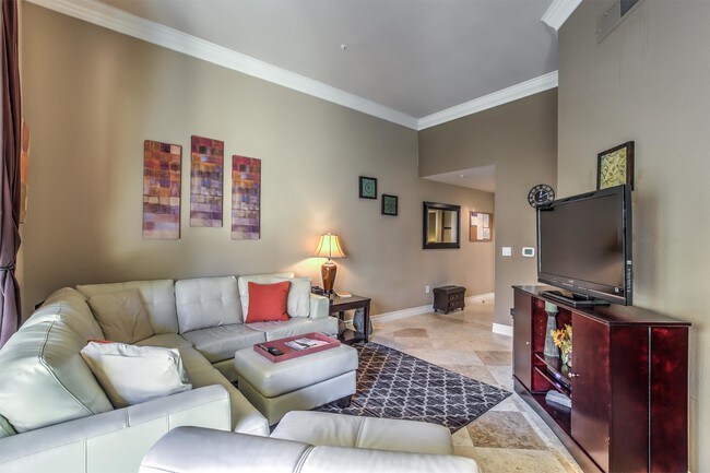 Photo - 210 E Flamingo Rd