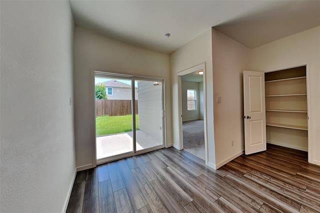 Photo - 617 Colgate Cir