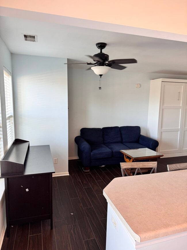 Photo - 418 56th St Unit 308