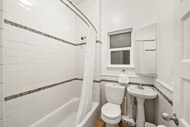 The Cornelia Suites