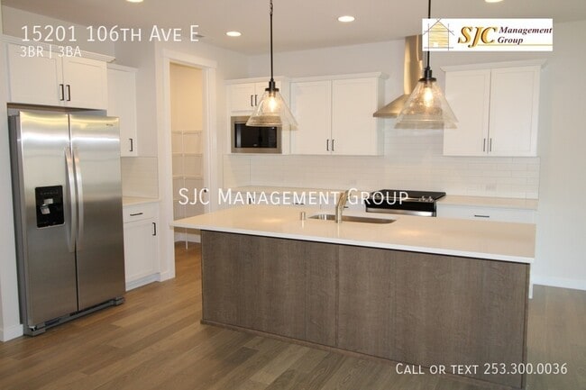Photo - 15201 106th Ave E
