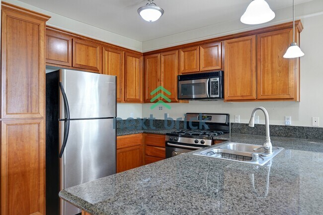 4911 Morris Ave S Unit QQ301