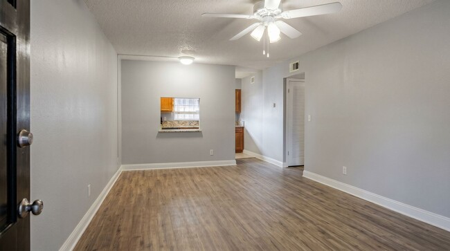 Photo - South Tampa 2-Bedroom Condo Near Midtown, SoHo & Westshore! Unidad 201
