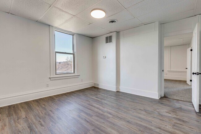 Photo - 238 Hazelwood Ave Unidad #3