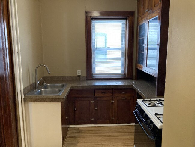 Photo - 389 Dayton Ave Unit 27