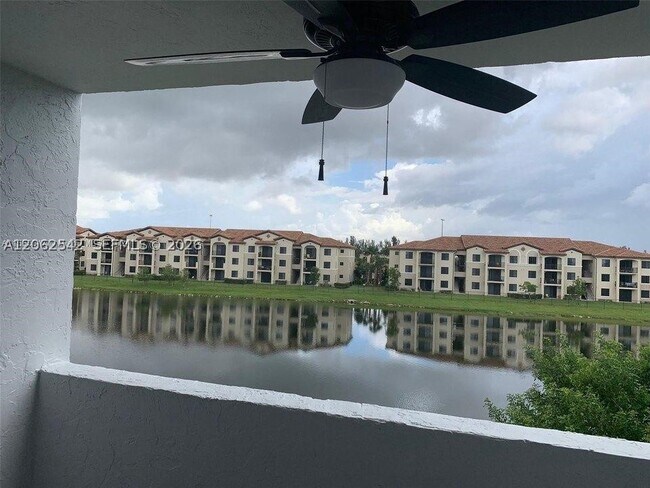 Photo - 9359 Fontainebleau Blvd Unit F417