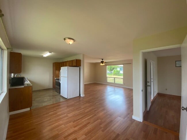 Photo - Komohana Houselots