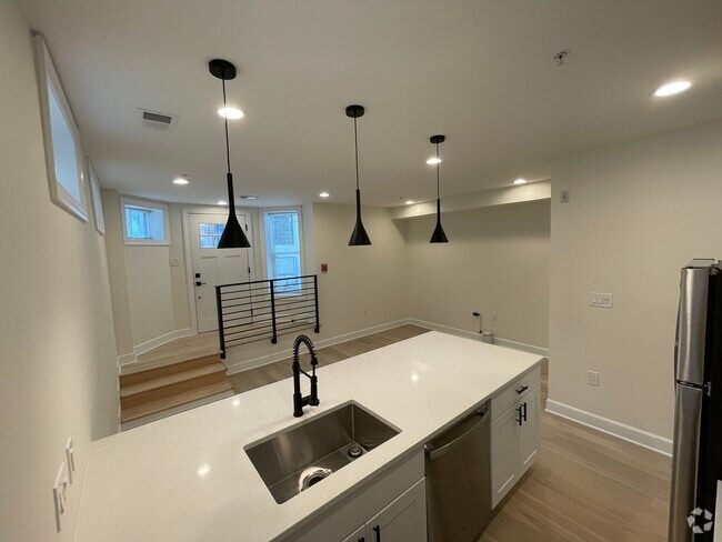 Building Photo - 75 Florida Ave NW Unit 1 Rental
