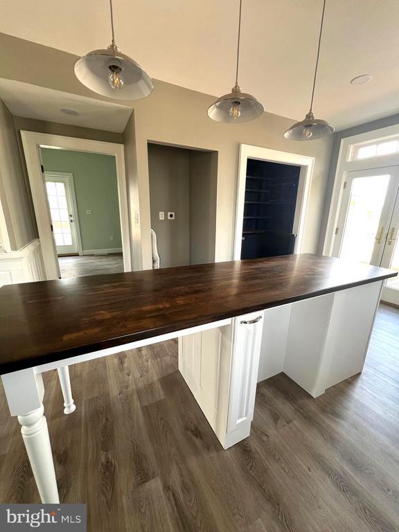 Photo - 7617 Old Plank Rd