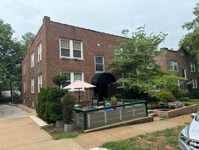 Building Photo - 905 Concordia Ln Unit 1N Rental