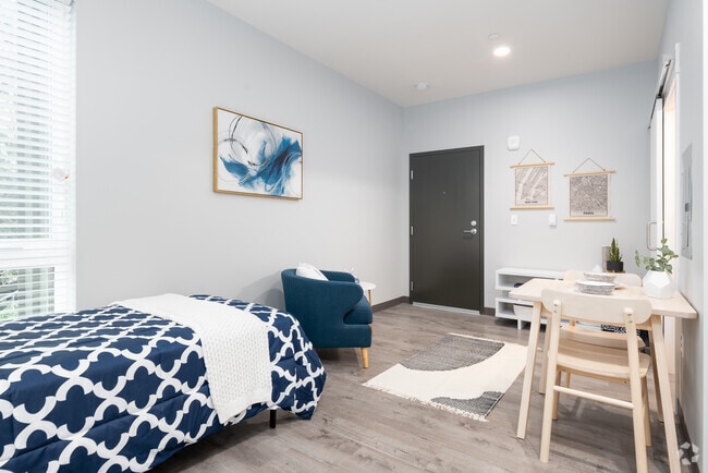 Studio, 1BA - 215-300SF - 4029 Rainier