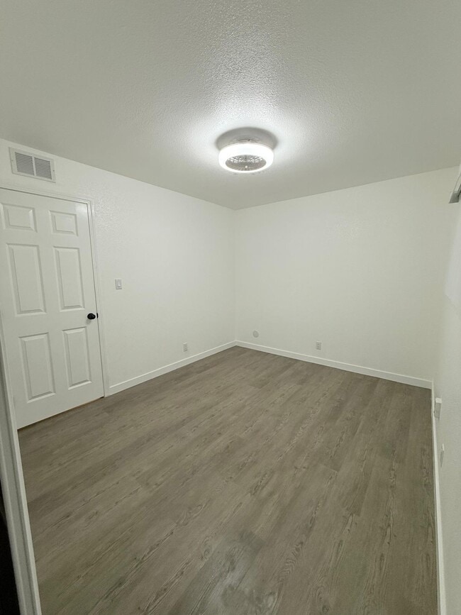 Photo - 1332 Occidental Ave Unit 1