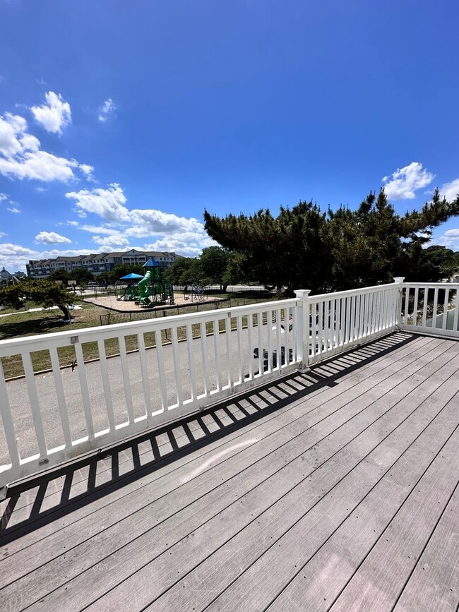 Photo - Pinewell By The Bay-4 Bedroom 3.5 Bath