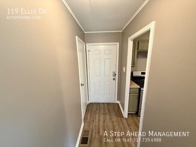 Photo - 119 Ellis Dr