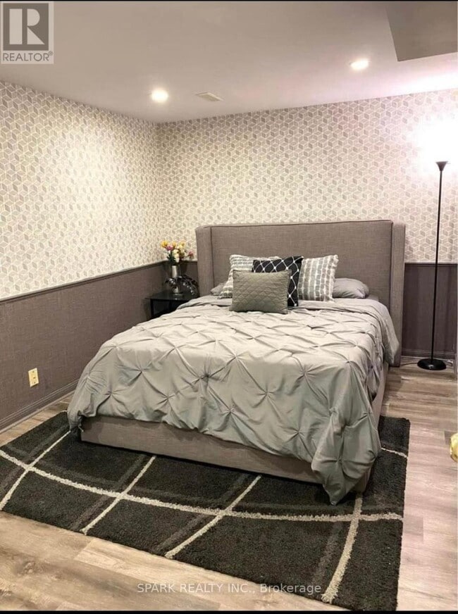 Photo - 6395 Millers Grove