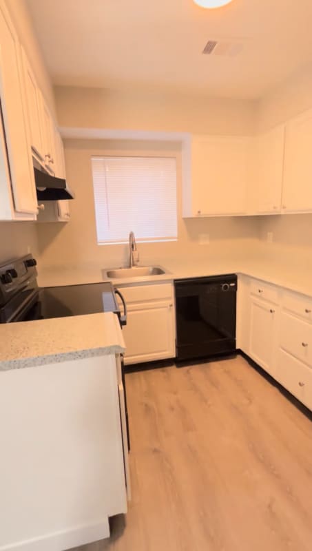 Photo - 5573 E 70th Ave Unit 5573