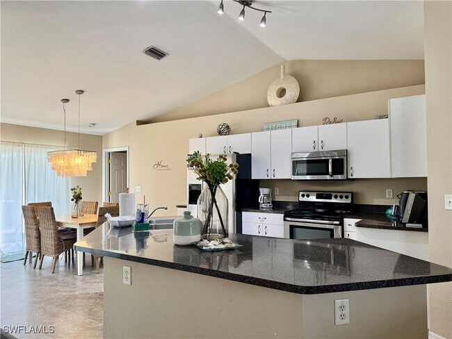 Photo - 1506 SW 14th St