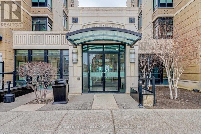 Photo - 131 Upper Duke Crescent Unit 804