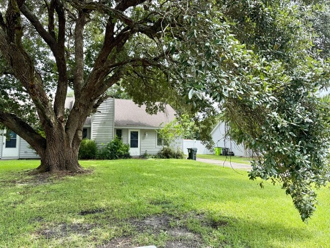 Building Photo - 1508 Princeton Ln Rental
