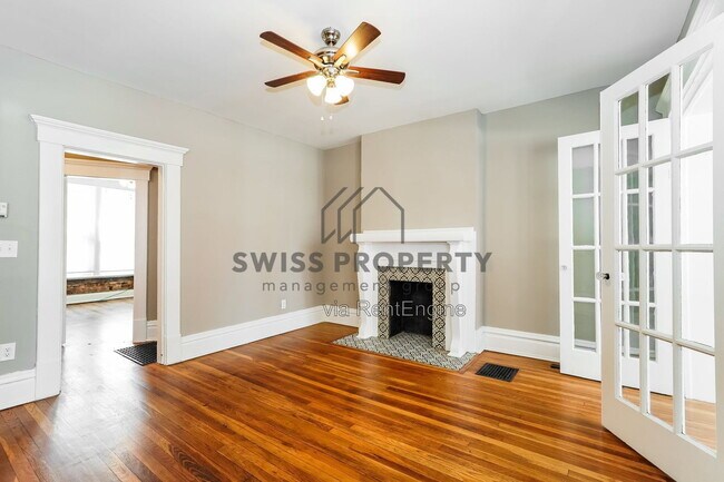 Photo - 338 Taylor Ave