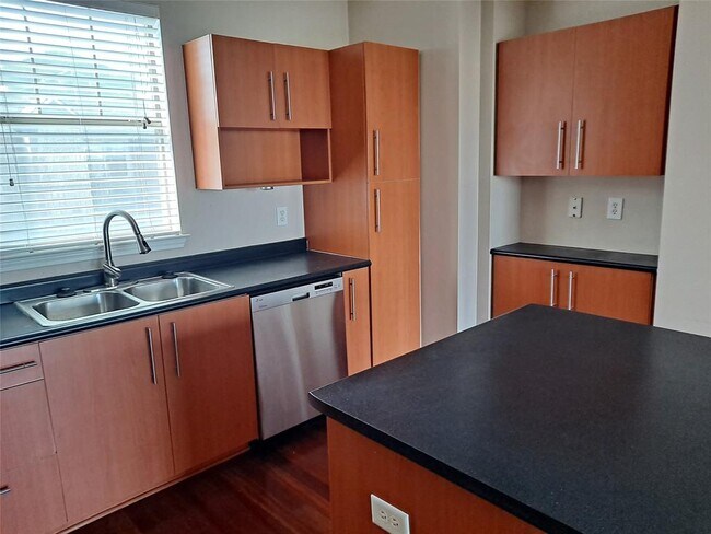 Photo - 11203 Ranch to Market Rd 2222 Unidad 2404